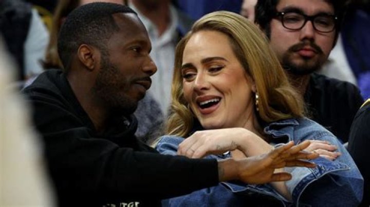 Adele Snuggles Up To BF Rich Paul In Cute Photobooth Snap As She Makes Him Instagram Official