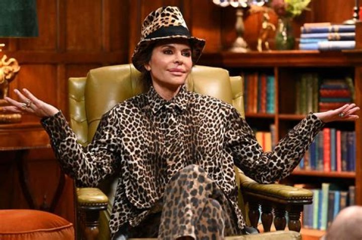 Amelia Hamlin Subtly Responds to Lisa Rinna’s Diss on Scott Disick