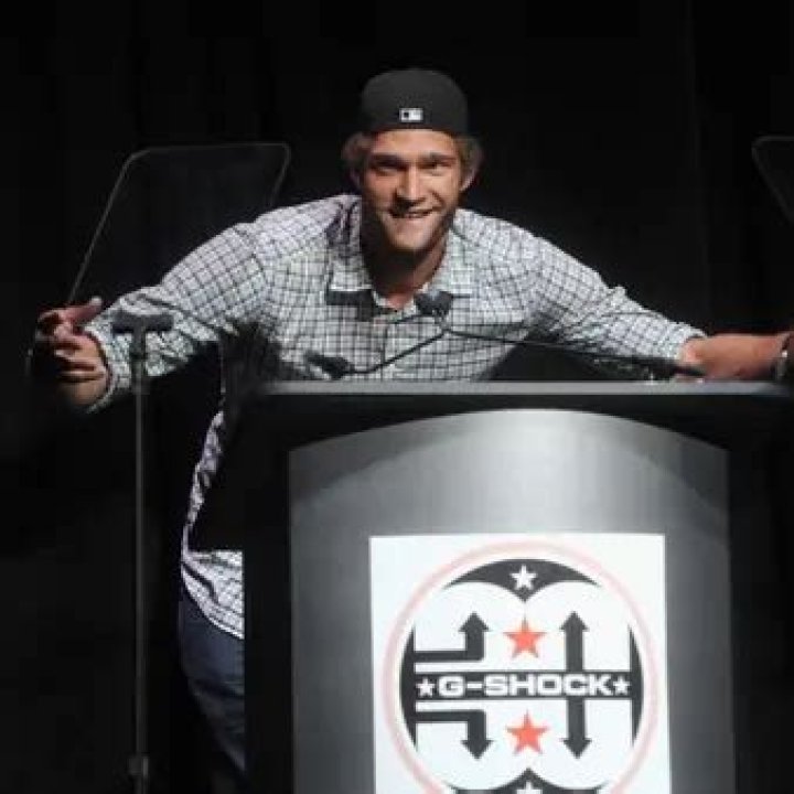 Brook Lopez Net Worth | Celebrity Net Worth