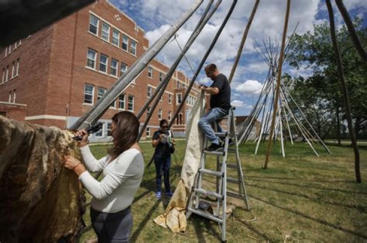 Canada Indigenous university helps students reconnect to their language