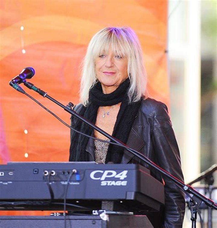 Christine McVie, Fleetwood Mac Singer-Songwriter, Dies At Age 79