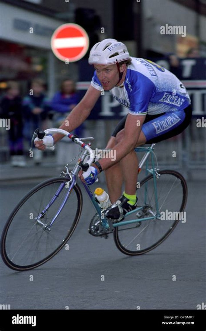 Cyclist Tony Doyle Death And Obituary: Cancer Update