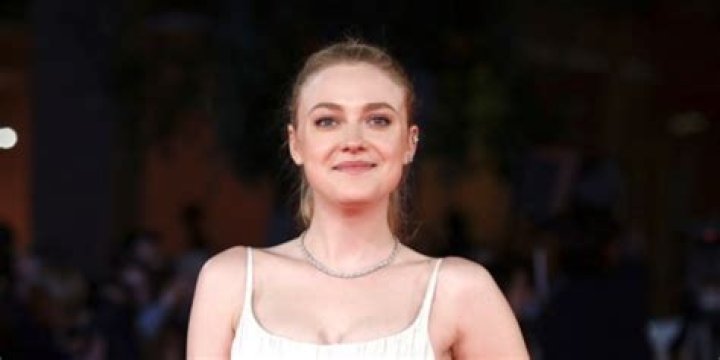 Dakota Fanning Net Worth | Celebrity Net Worth