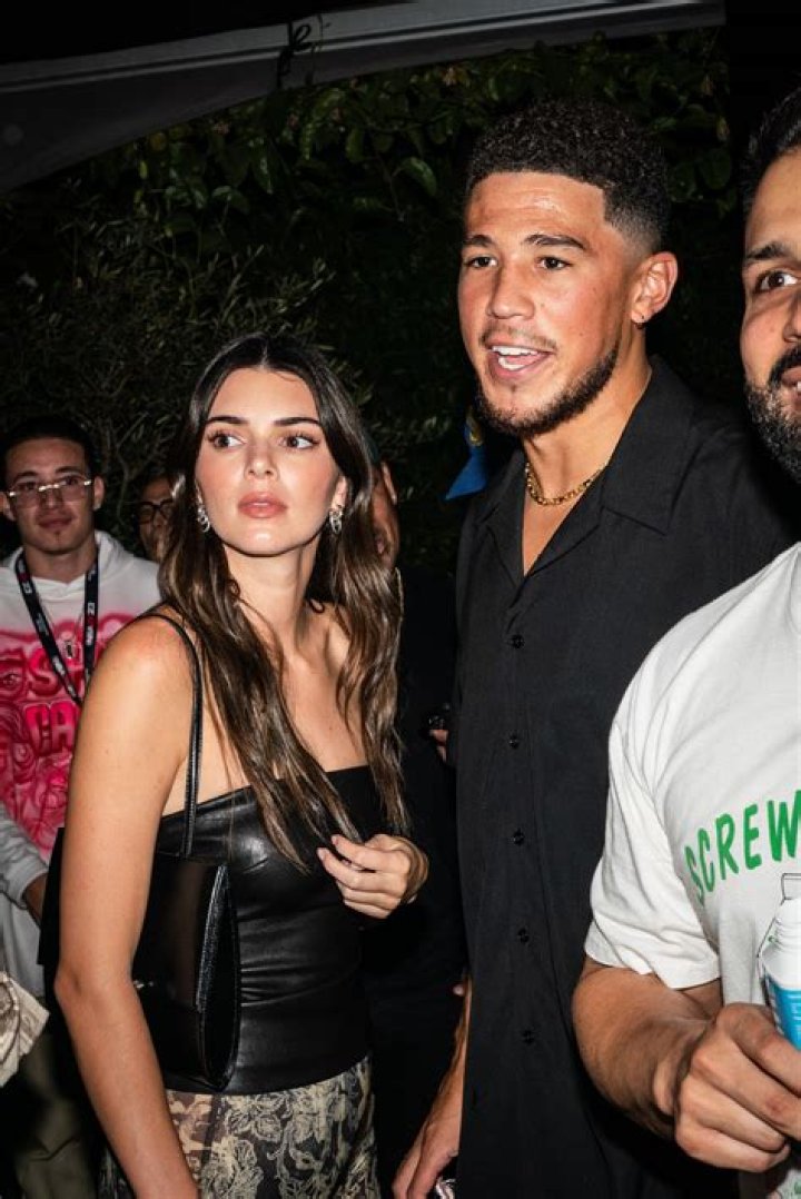 Devin Booker Marvels At Kendall Jenner In String Bikini On Romantic Getaway — Photos