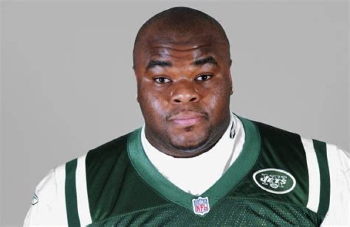 Dewayne Robertson Net Worth | Celebrity Net Worth