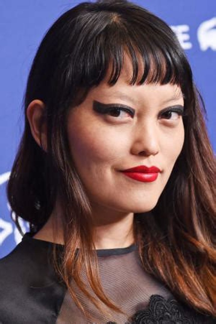 Hana Mae Lee – Biography, Facts & Life Story