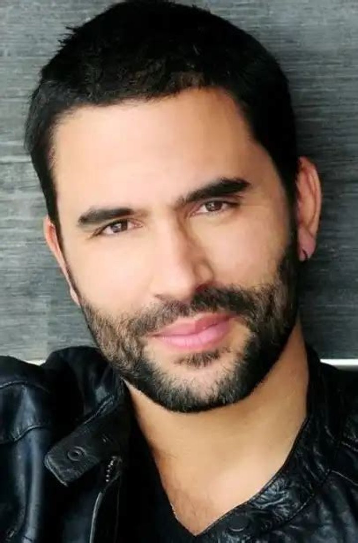 Ignacio Serricchio – Biography, Facts & Life Story