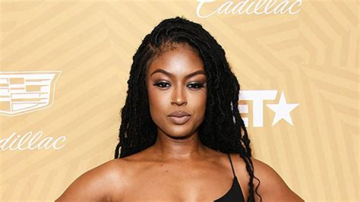 Javicia Leslie: 5 Things To Know About The First Black Actress To Play Batwoman
