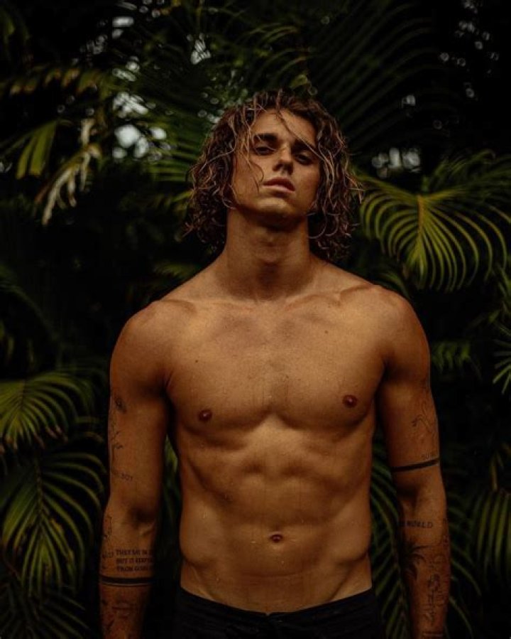 Jay Alvarrez Net Worth – How Much Is Jay Alvarrez Worth?