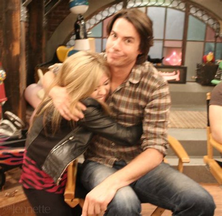 Jerry Trainor Height