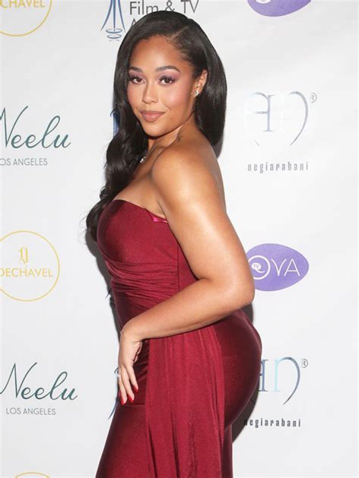 Jordyn Woods Rocks Insanely Sexy Backless Dress While ‘Cleaning Out’ Her Closet