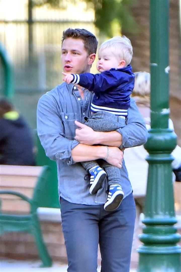 
Josh Dallas’s Son, Oliver Finlay Dallas
