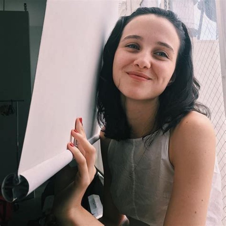 Julia Goldani Telles – Biography, Facts & Life Story