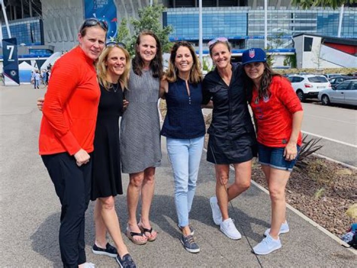 Julie Foudy ESPN, Bio, Wiki, Age, Height, Husband, Salary, and Net Worth