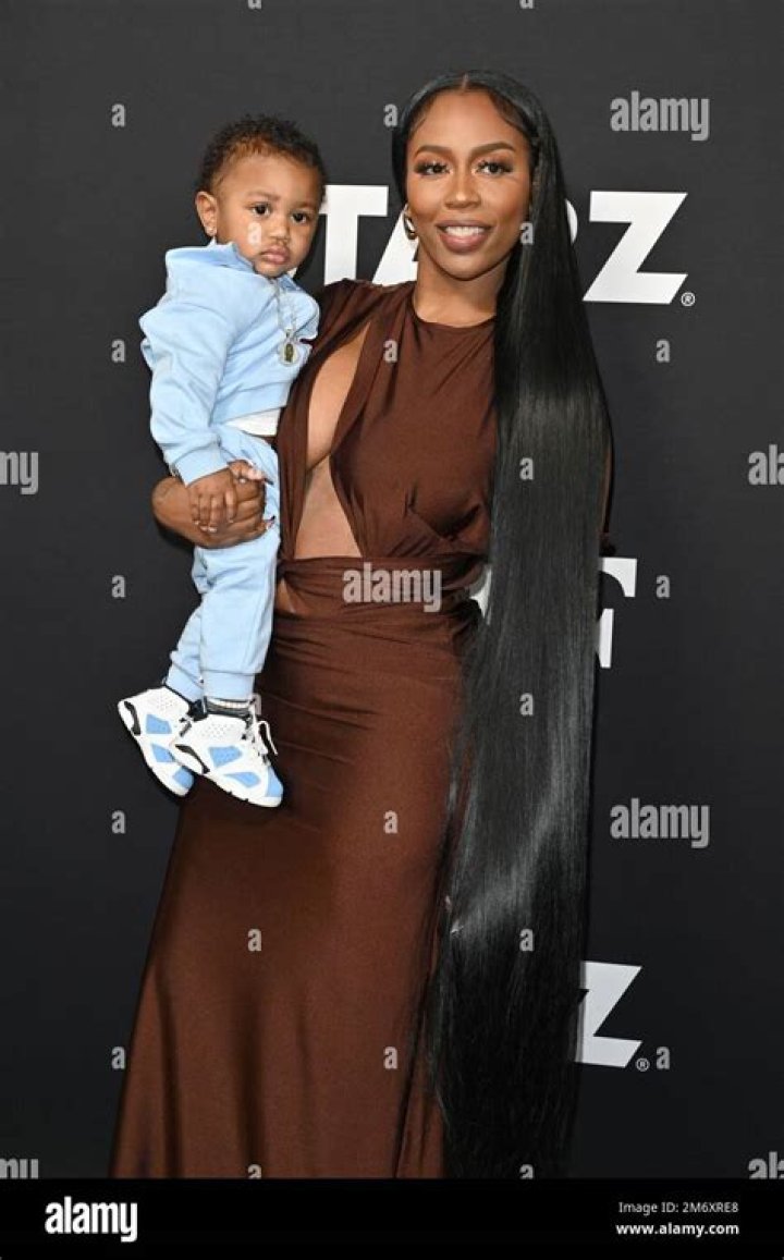 Kash Doll Wiki: Drake Hugs, Boyfriend Leaves; Real Name, Height