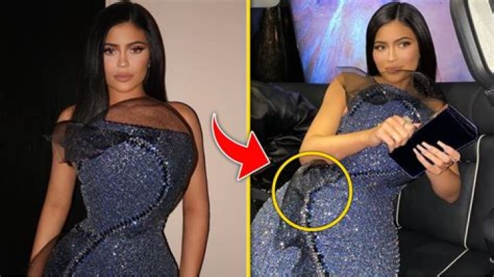 Kim Kardashian & More: The Summer’s Biggest Wardrobe Malfunctions