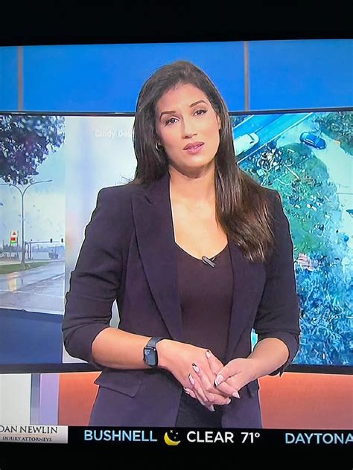 Kirstin Delgado WFTV, Bio, Wiki, Age, Husband, Salary, and Net Worth