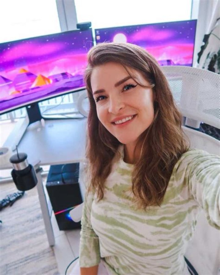 KittyPlays’ biography: age, real name, boyfriend, net worth
