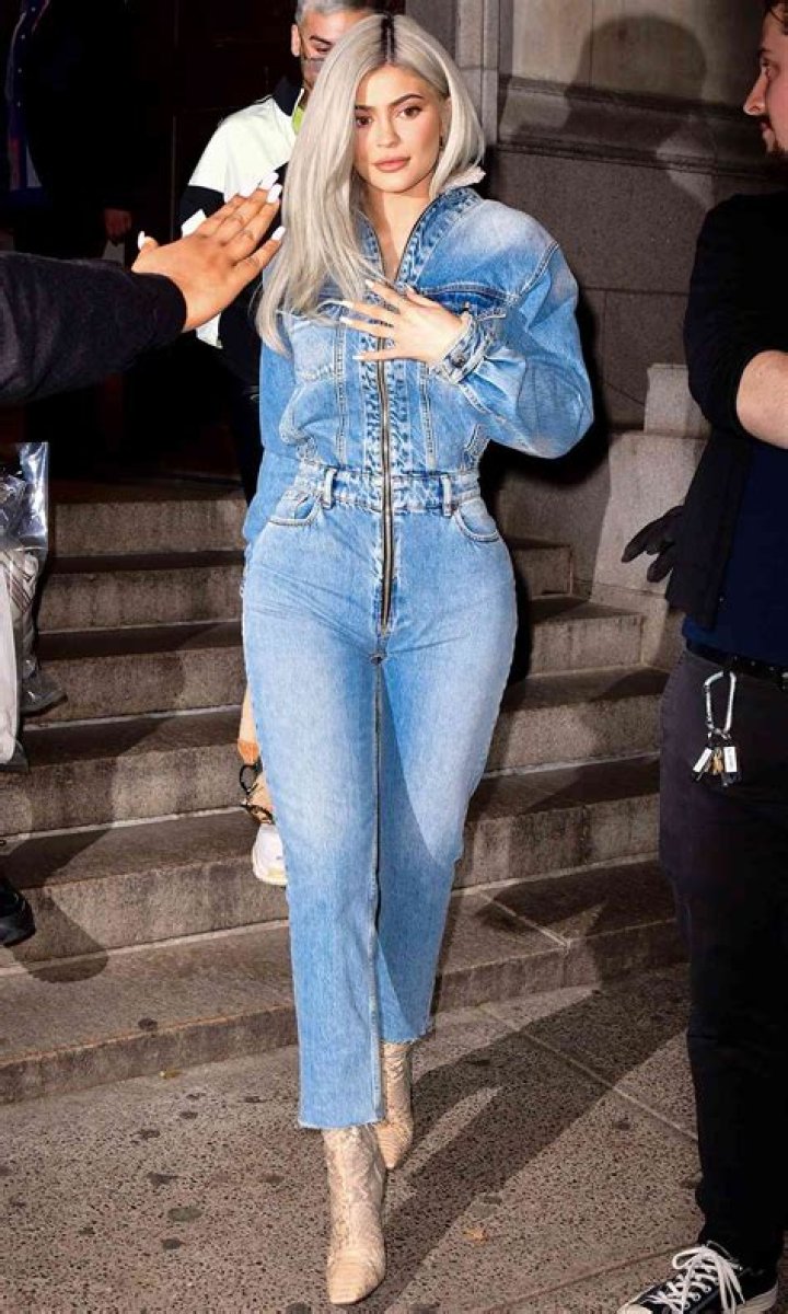 Kylie Jenner ‘Annoyed’ That Ariel Winter Is Constantly Stealing Her Look