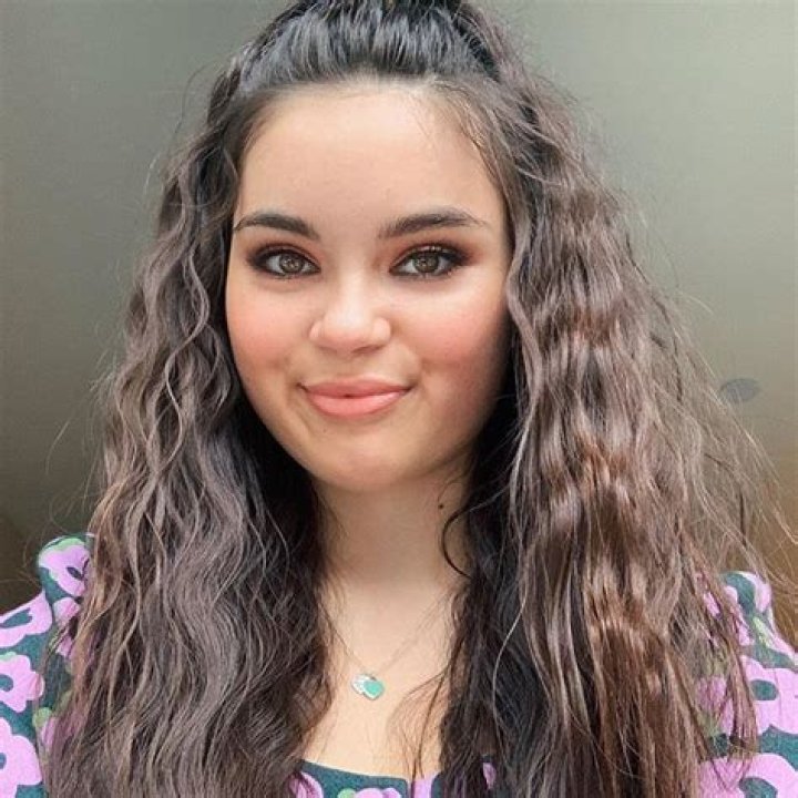 Landry Bender – Biography, Facts & Life Story
