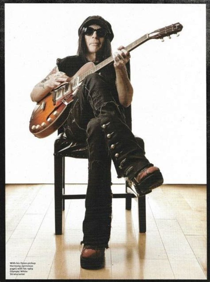 Look Into The Relationship Of Mick Mars and His Ex-Wife Emi Canyn