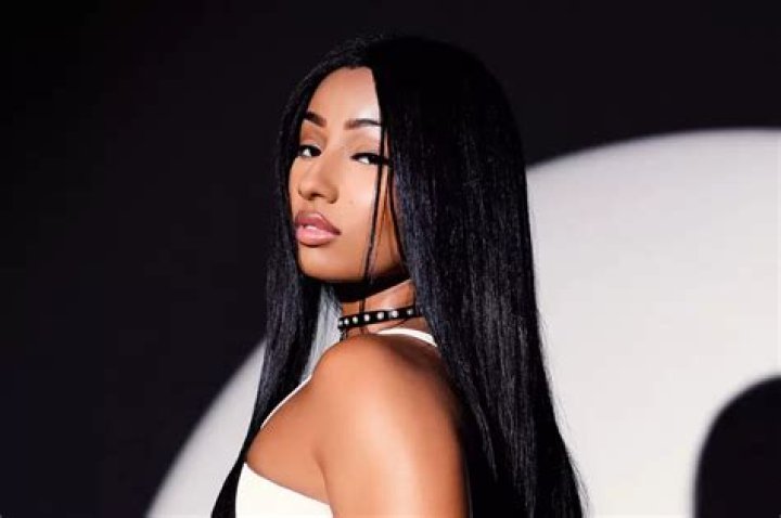 Lyrics & Translations of He In His Feelings by Rubi Rose