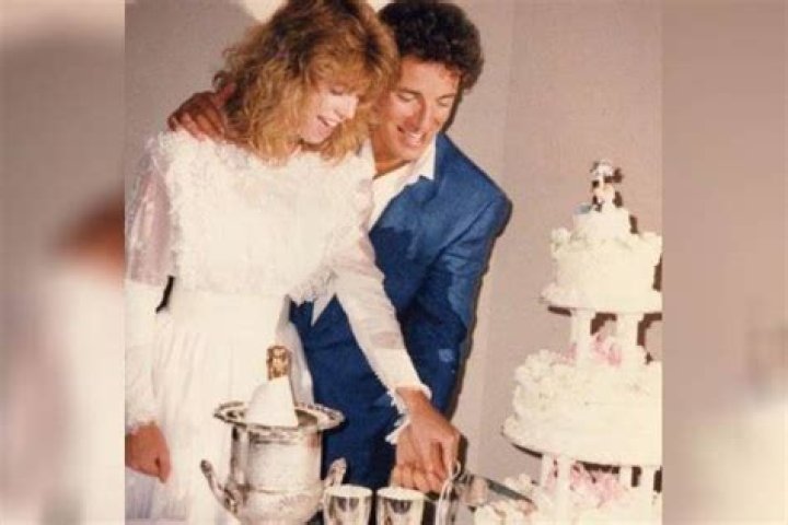 Married To Bruce Springsteen For 4 Years, Find Our Where Is Julianne Phillips Now