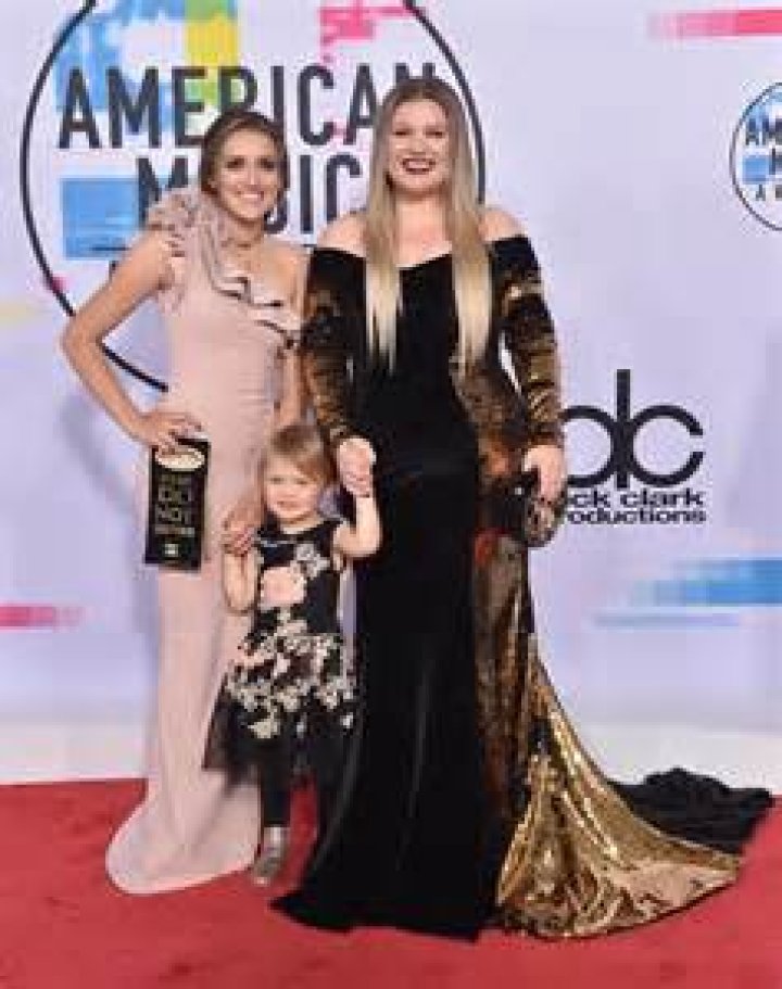 Meet Savannah Blackstock – Photos Of Brandon Blackstock’s Daughter With Melissa Ashworth