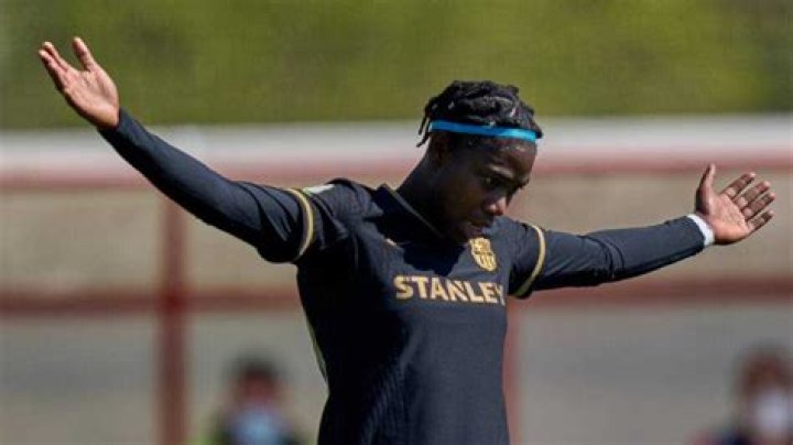 Nigerian and Barcelona Striker Oshoala Undergoes Surgery on Right Leg