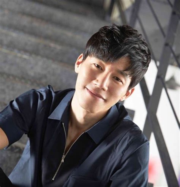 Park Chan Yeol – Biography, Facts & Life Story