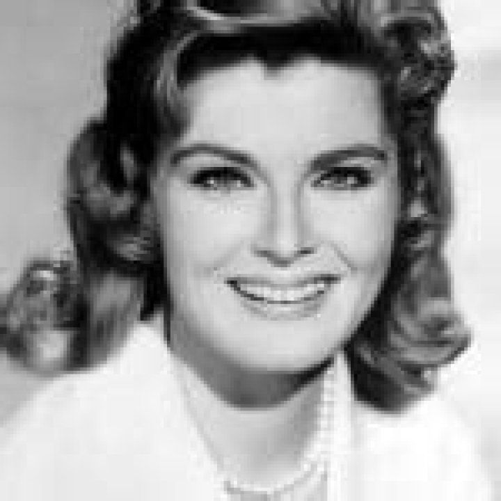 Patricia Blair – Biography, Facts & Life Story