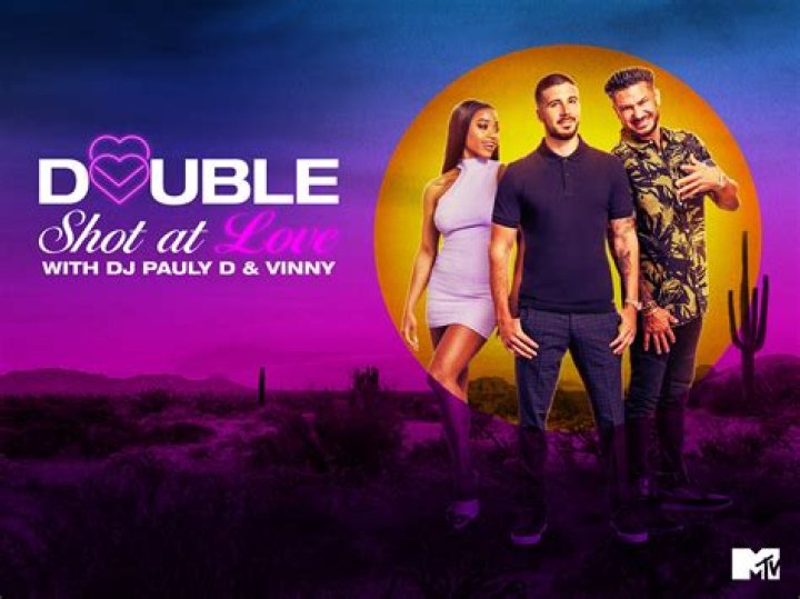 Pauly D’s Ex Nikki Hall Exposes His Texts After ‘Double Shot At Love’ – Hollywood Life