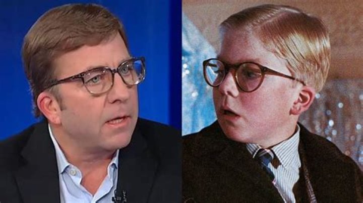 Peter Billingsley From Elf Is Almost Married & Gay - The Other Kind That Is