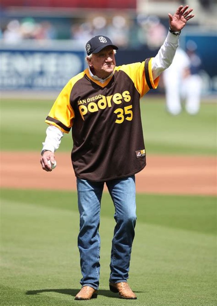 Randy Jones Padres, Bio, Wiki, Age, Height, Salary, and Net Worth
