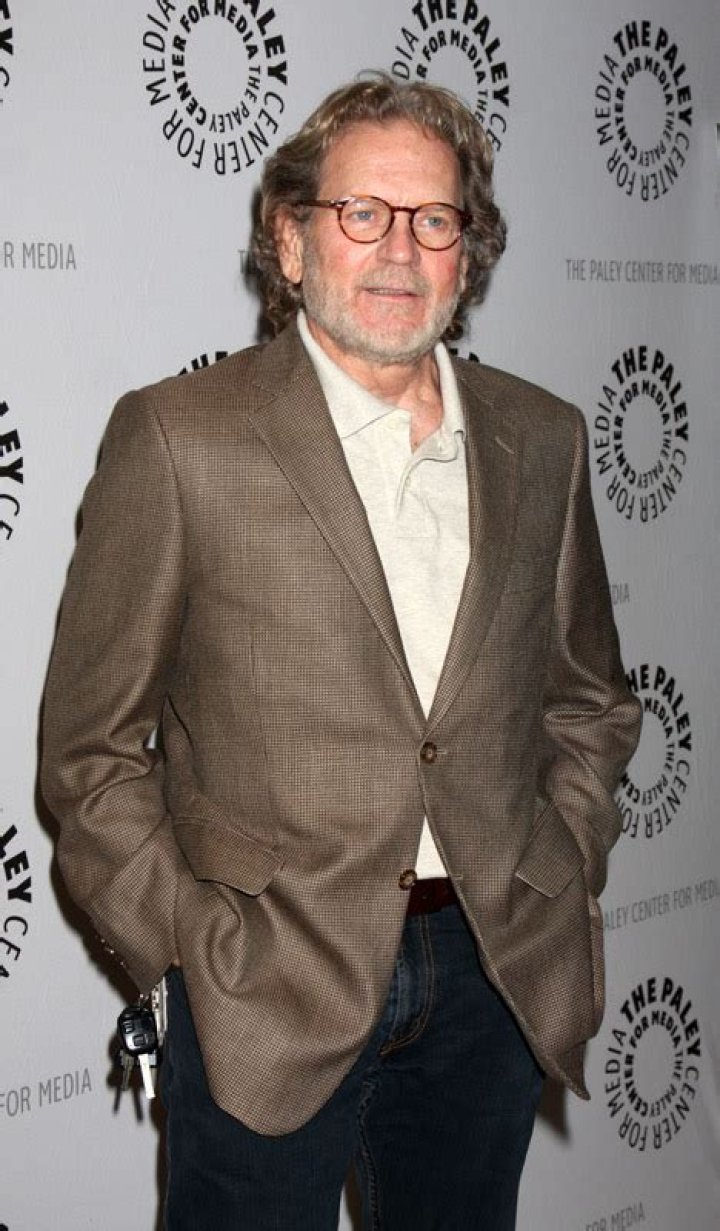 Robert Foxworth Height