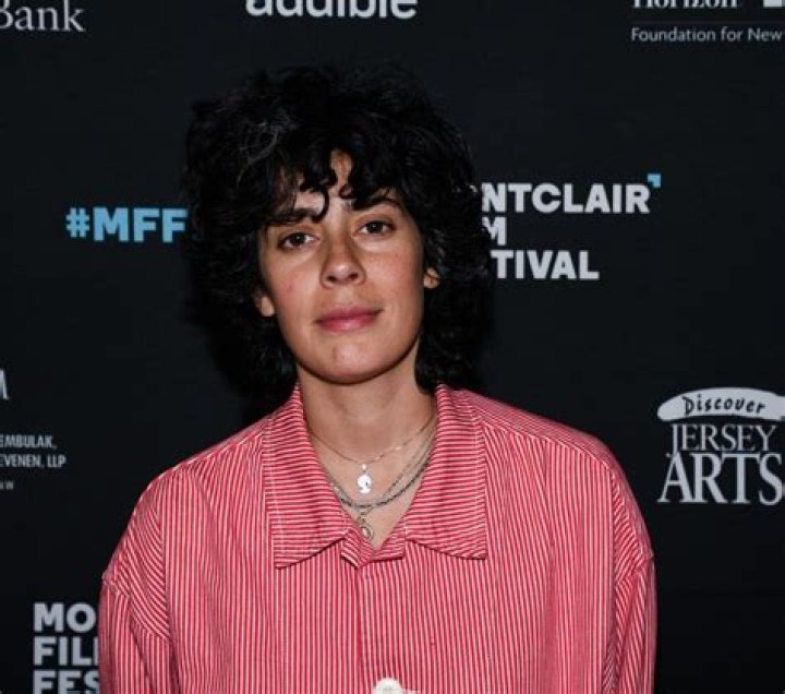 Roberta Colindrez – Biography, Facts & Life Story