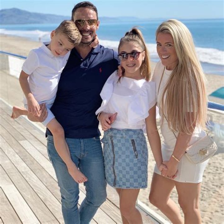 Rosie McClelland's age, height, parents, net worth