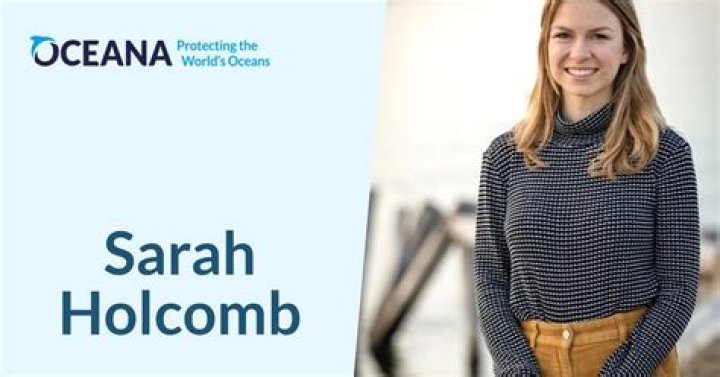 Sarah Holcomb Height