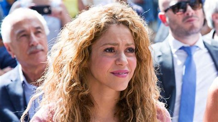Shakira Seemingly Shades Ex Gerard Pique In New Year’s Day Post About ‘Heartache’