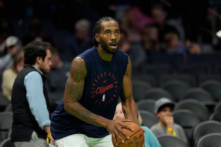 The Kawhi Leonard Mystery Injury Saga May Cost Him A $219 Million Deal