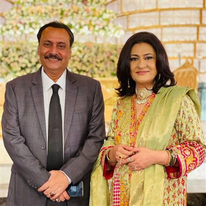 Waseem Abbas – Biography, Facts & Life Story