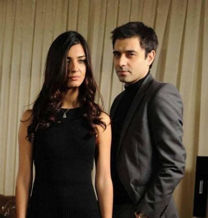 Who is Cansel Elcin Dating Now?