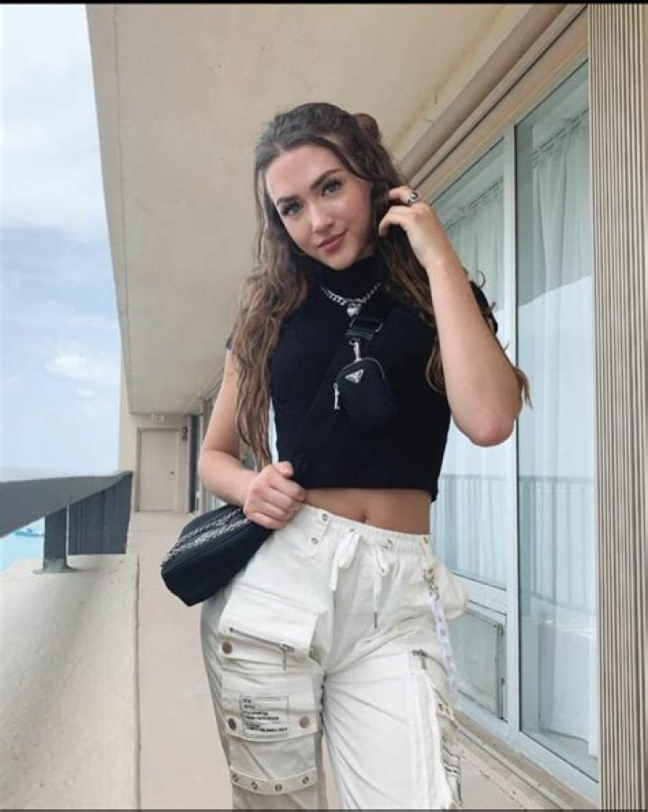 Who is Evgeniya Lvovna Dating Now