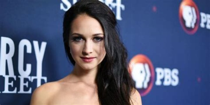 Who is Hannah James Dating Now?