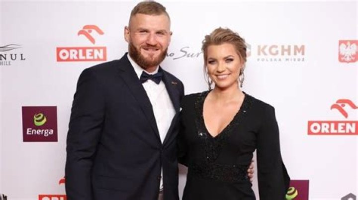 Who is Jan Blachowicz Dating Now?