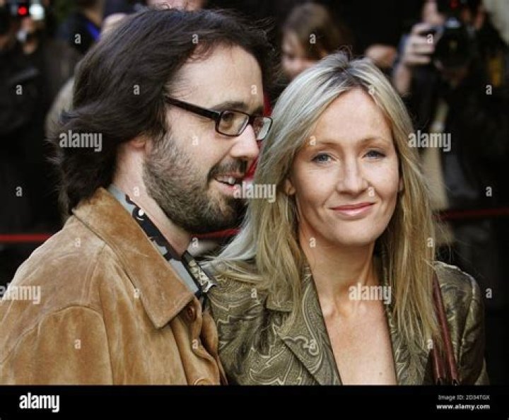 Who is JK Rowling Dating Now