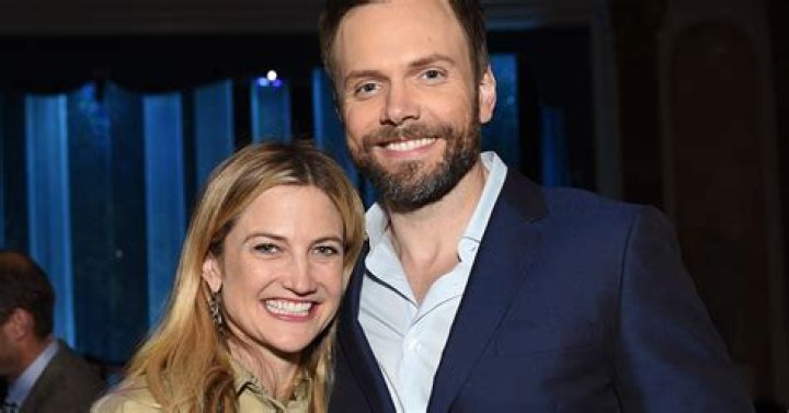 Who is Joel McHale Dating Now?