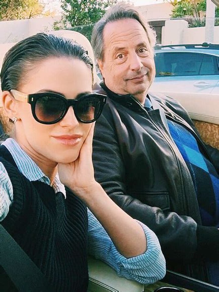 Who is Jon Lovitz Dating Now