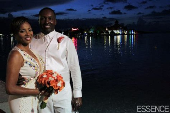 Who is MC Lyte Dating Now