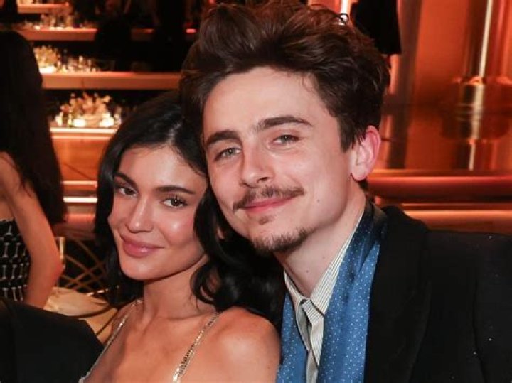 Who is MeLon Dude Dating Now